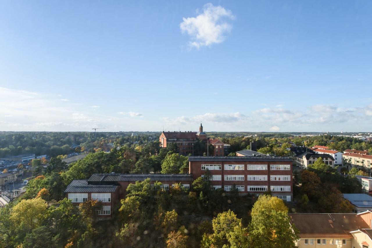 Hotell Forenom Alvik 3*